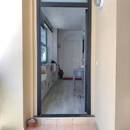 Διαμέρισμα Joli Studio Au Soleil